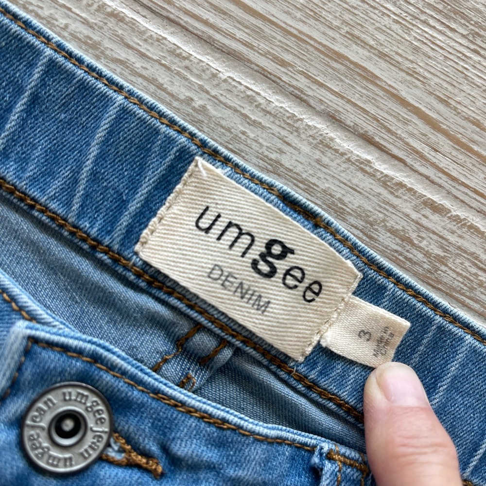 Umgee Flare Wide Leg Jeans in Classic Blue - Size 3 - Picture 5 of 13